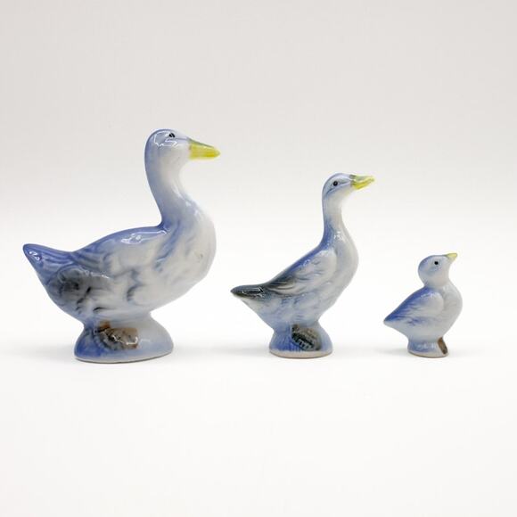 Mini Bone China Duck Family Figurines Porcelain Blue Ducks Geese Hand Painted - Picture 11 of 13